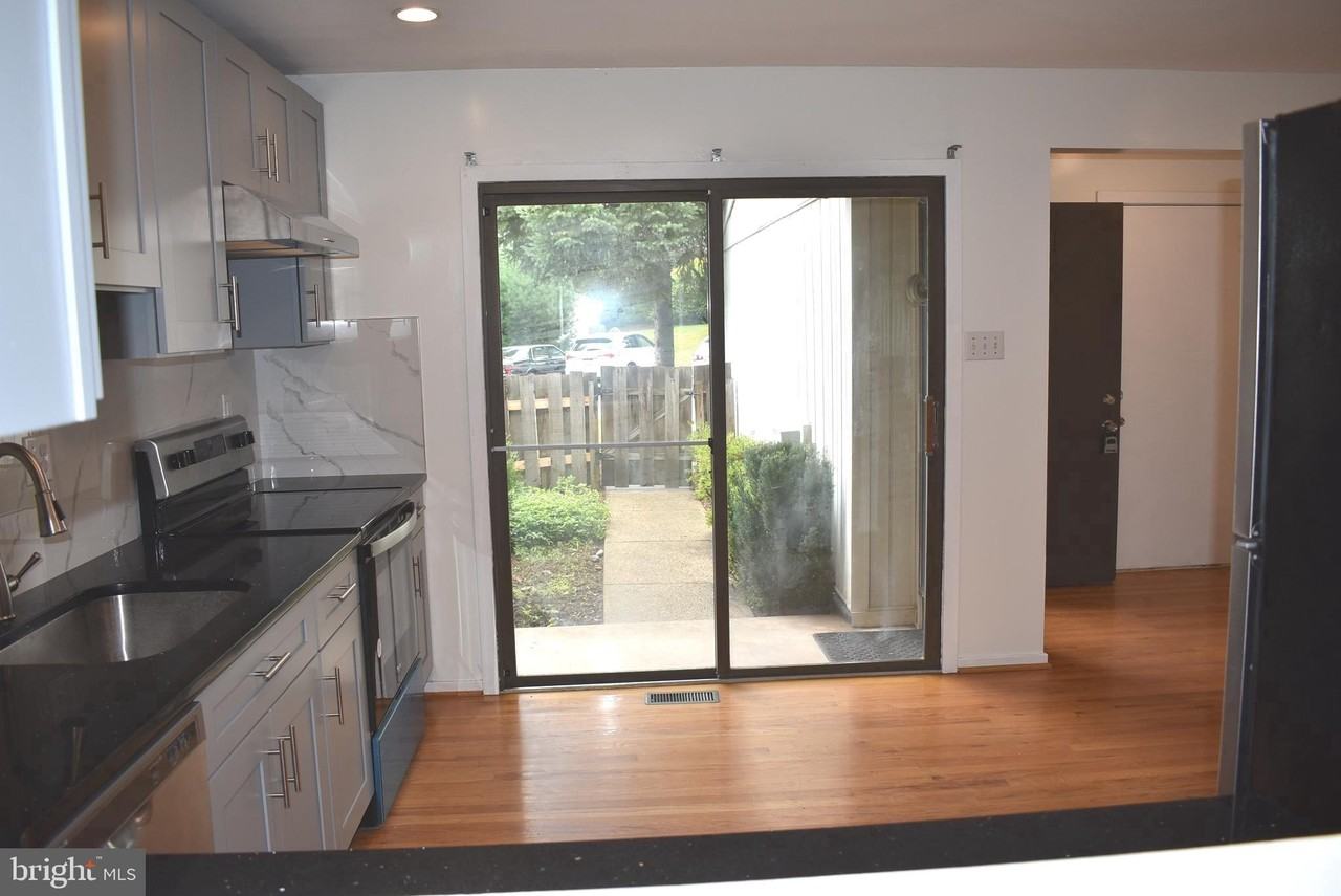 1602 Seneca Run - Photo 4 of 15