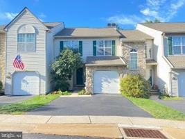 featured image of 9 Essex Court