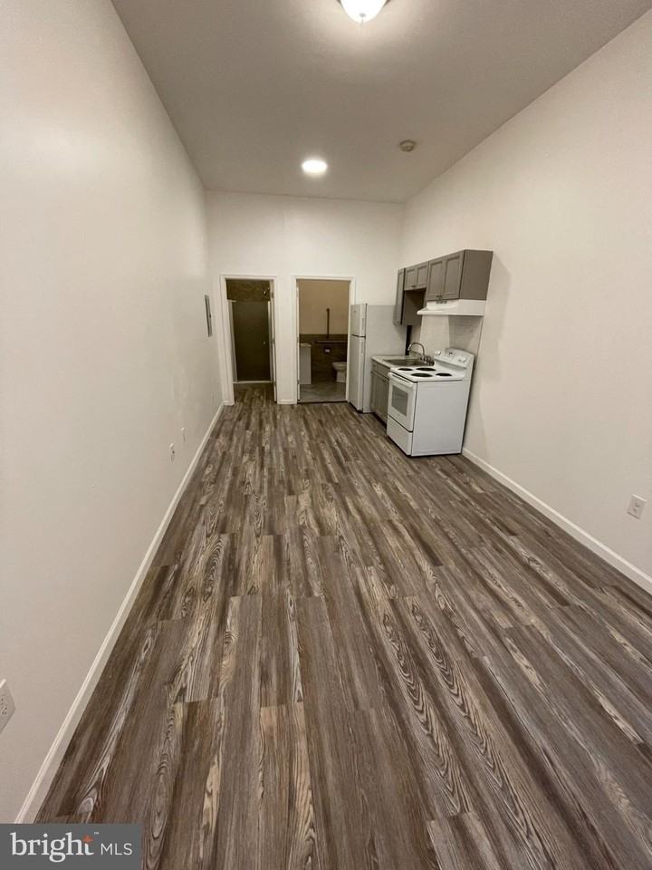 1203 East Chelten Avenue - Photo 2 of 5