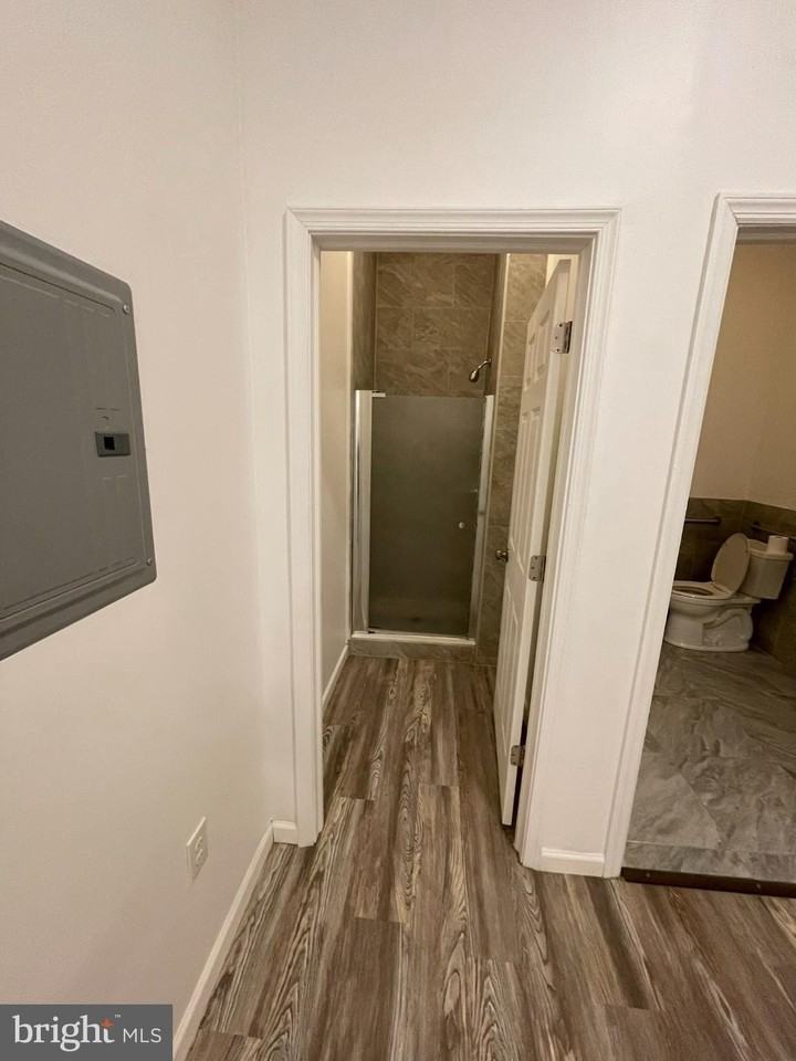 1203 East Chelten Avenue - Photo 4 of 5