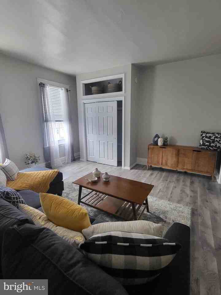 5219 Cedar Avenue #2ndFL - Photo 3 of 12