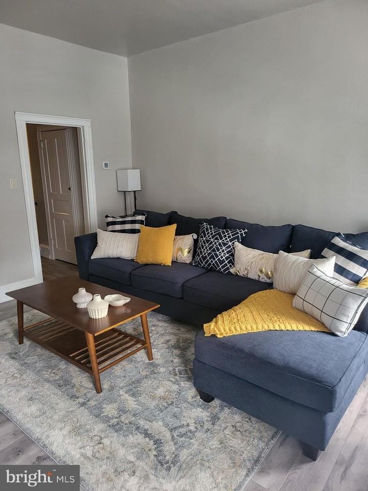 5219 Cedar Avenue #2ndFL - Photo 4 of 12