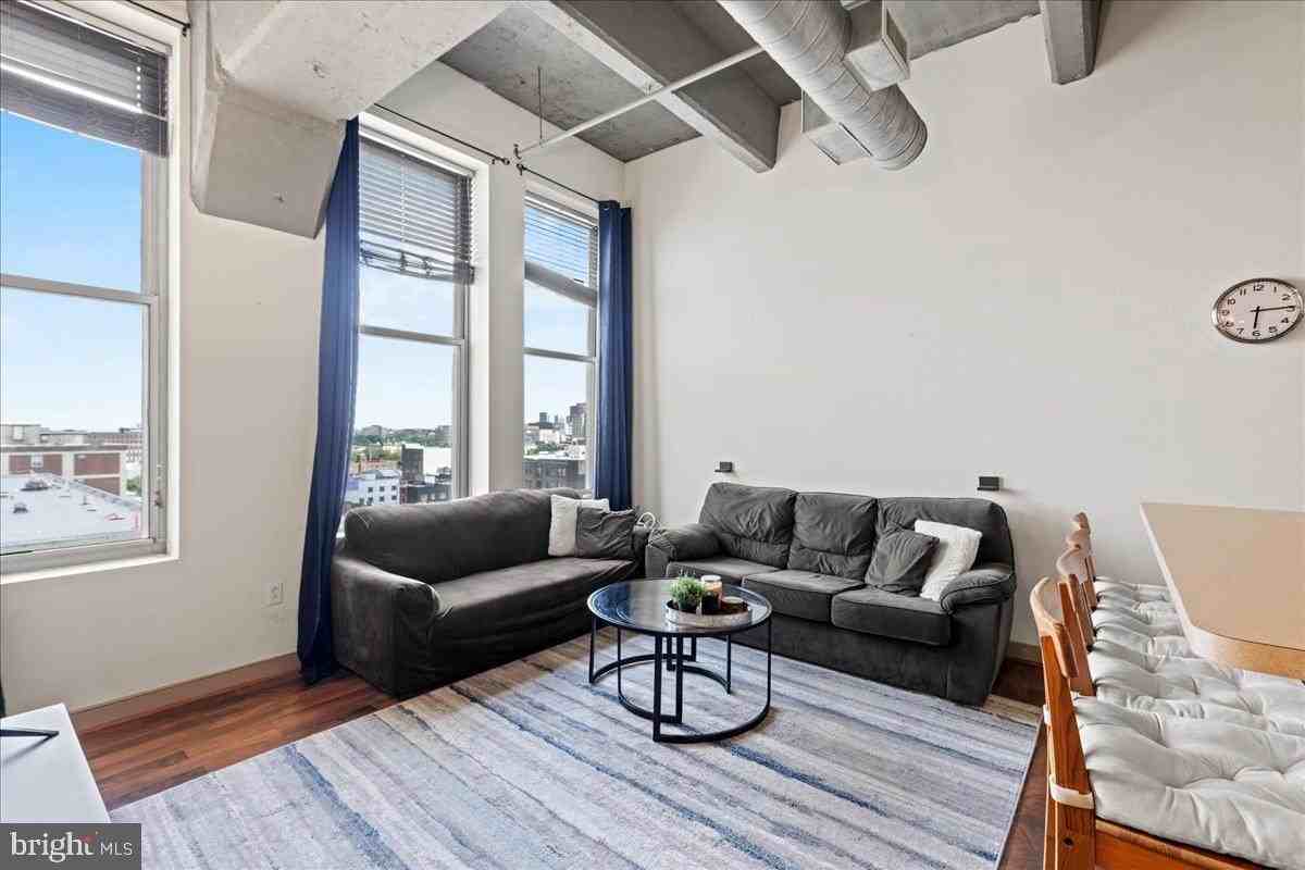 511 North Broad Street #806 - Photo 3 of 24