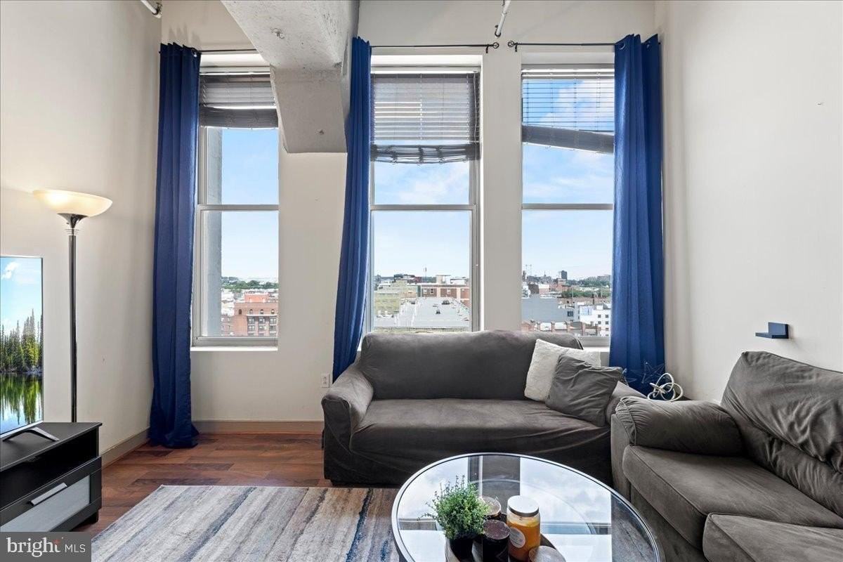 511 North Broad Street #806 - Photo 4 of 24