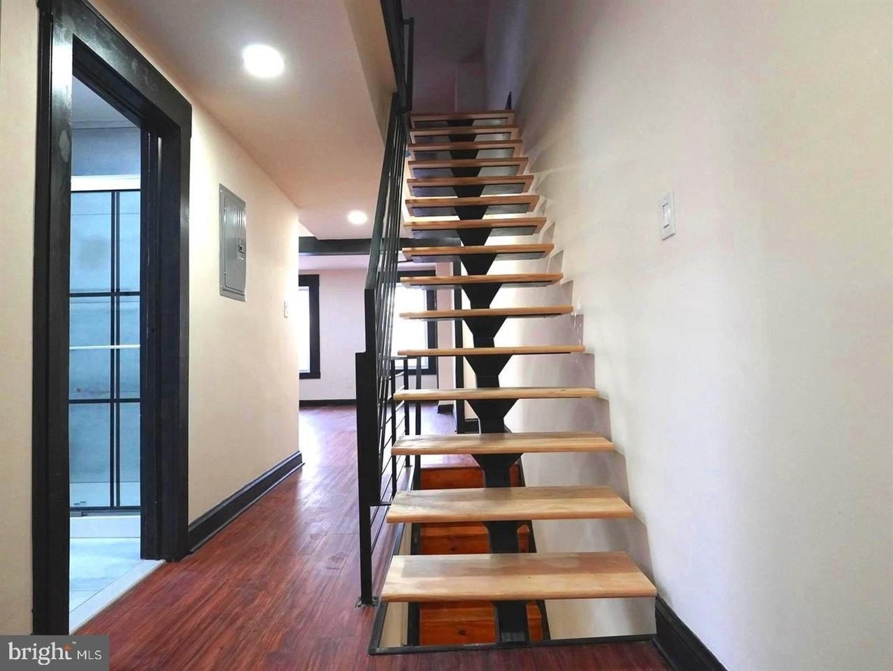 5013 Chester Ave Unit 1 #1 - Photo 5 of 12