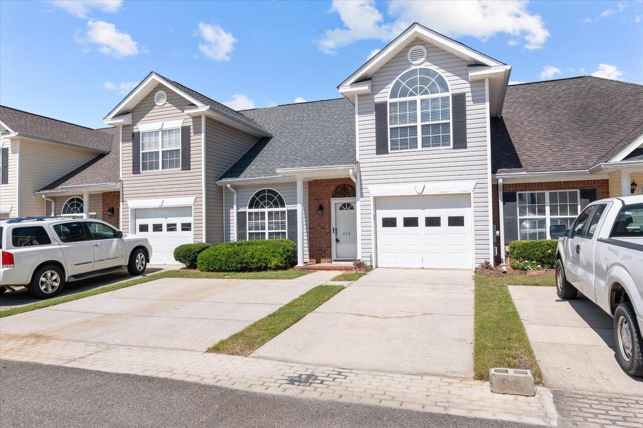 229 Nicklaus Court - Photo 6 of 11