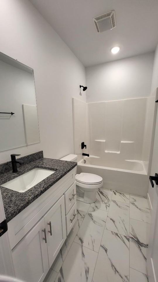 36 N Swan - Photo 4 of 10