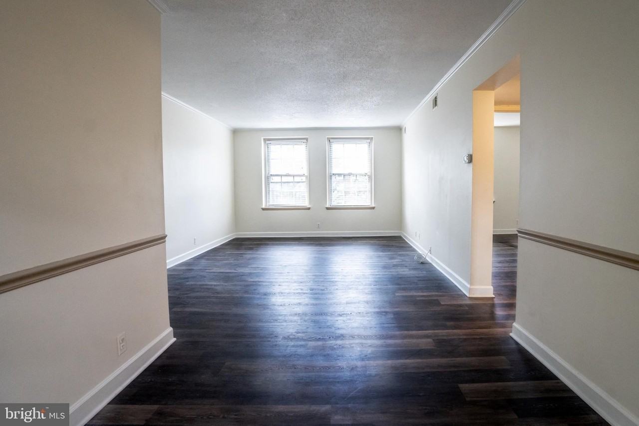 4814 30th St S Apt B1 #B1 - Photo 4 of 18