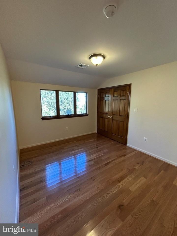 2211 Hatchers Mill Road - Photo 6 of 11