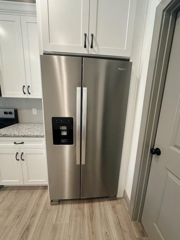 Foster Cove - Photo 3 of 10