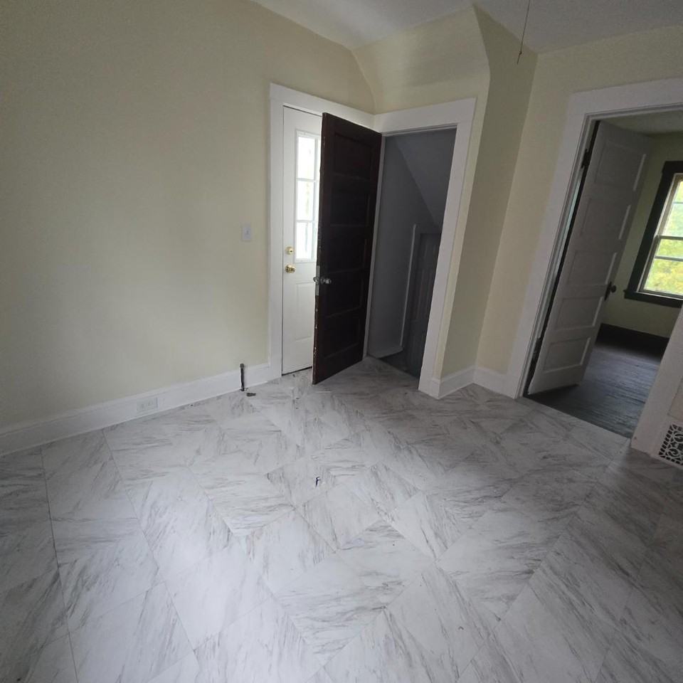 3540 W 66th St - Photo 5 of 8