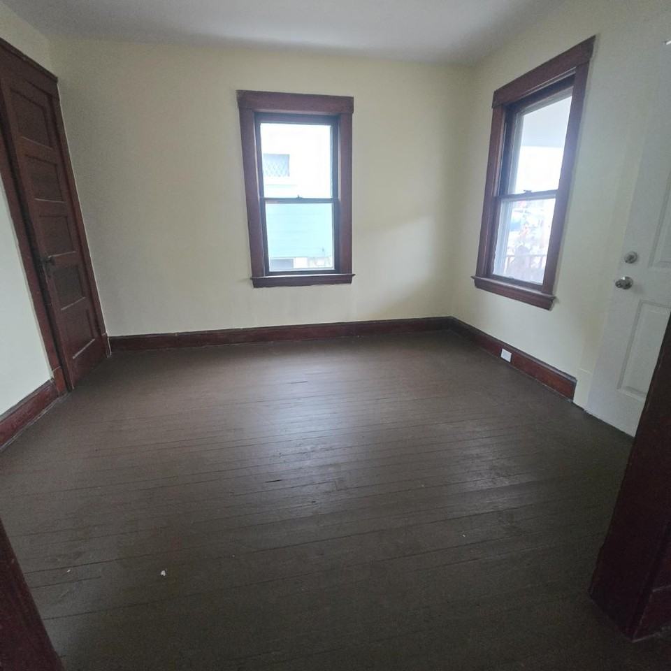 3540 W 66th St - Photo 7 of 8