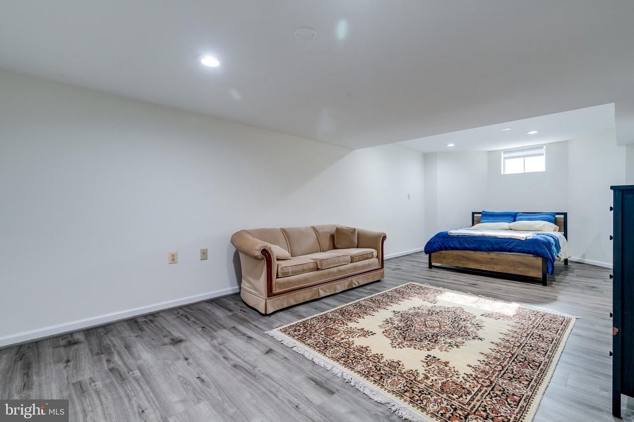 12400 Bennett Road - Photo 7 of 27