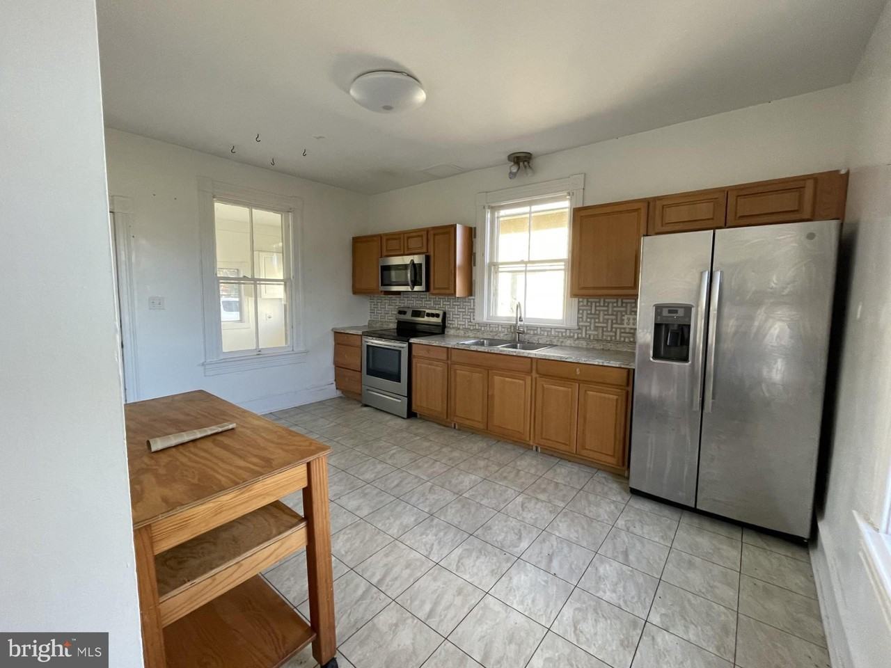 12441 Ambassador Lane - Photo 2 of 21