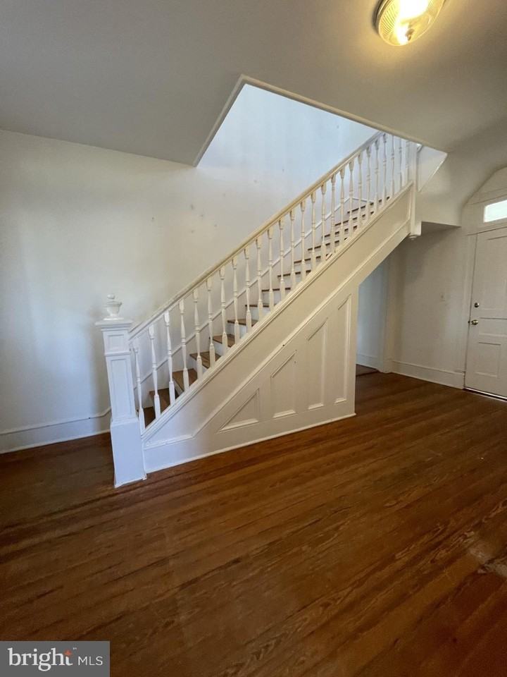 12441 Ambassador Lane - Photo 6 of 21