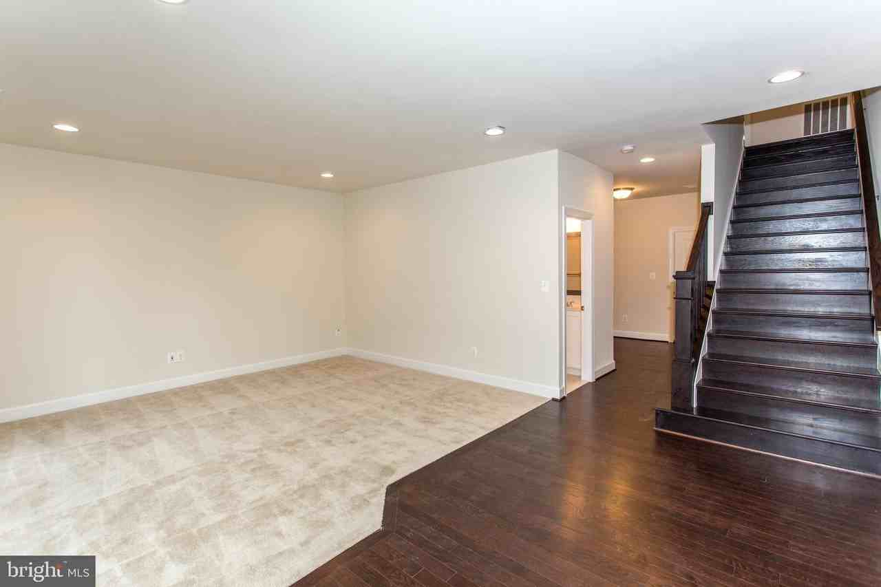 23187 Hampton Oak Ter - Photo 2 of 39