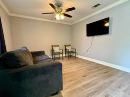 featured image of 306 North 40th Avenue