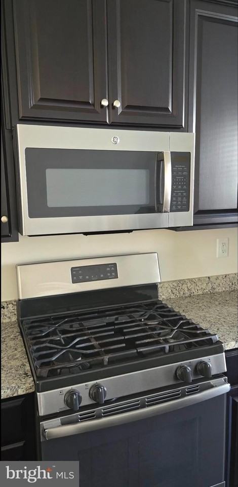 320 Rolling Valley Dr - Photo 6 of 12