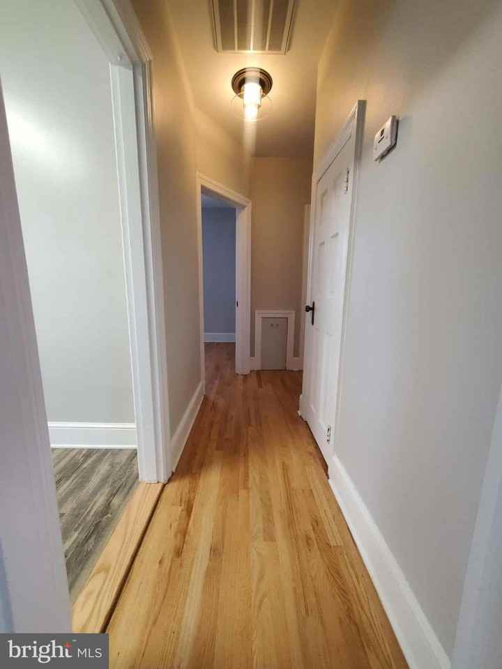 1905 Mimosa Street - Photo 6 of 13