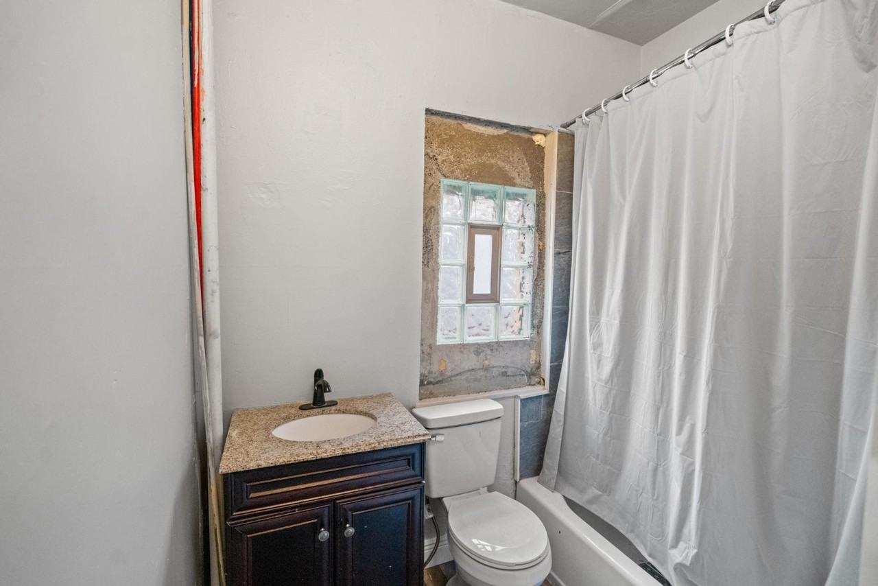 2989 Madison Ave - Photo 7 of 8