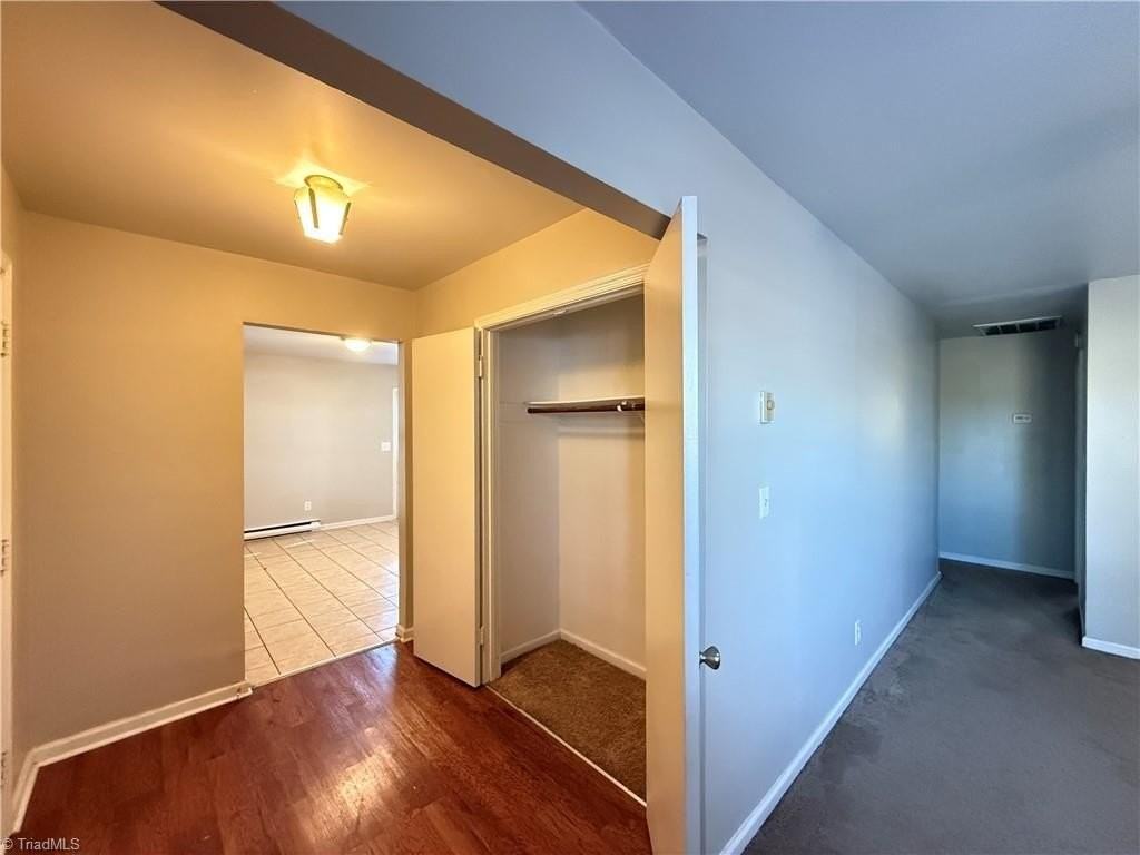 2770 Laguna Ave - Photo 7 of 16