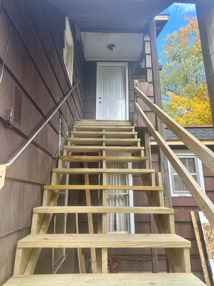 920 Fulton St - Photo 6 of 14