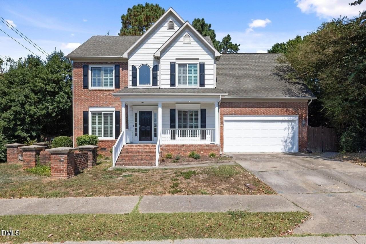 2428 Havershire Drive - Photo 4 of 50