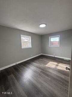 108 Hillrise Dr - Photo 6 of 16