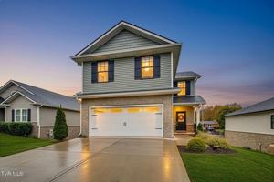 featured image of 35 Palmetto Ct