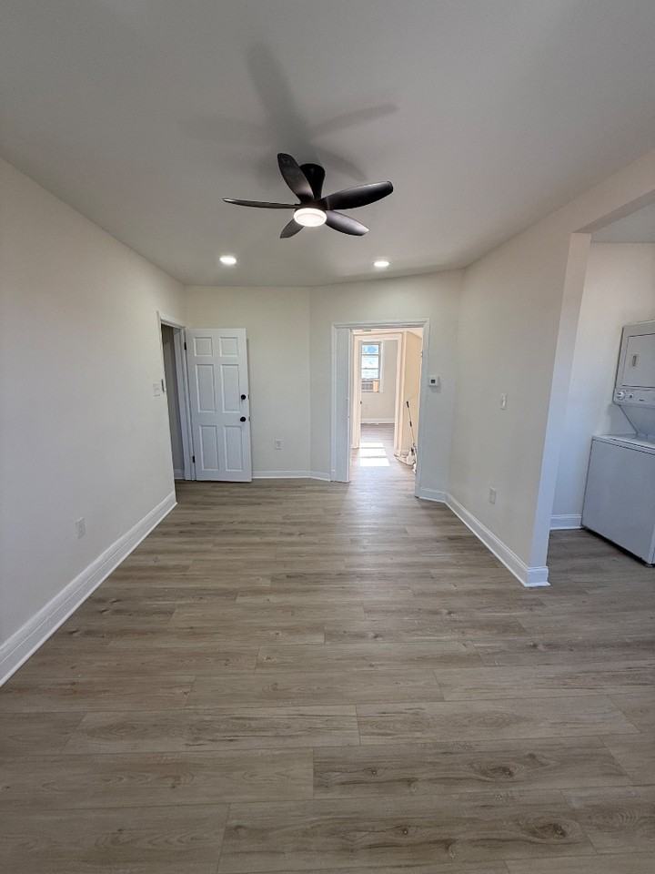 15 Washburn Ave - Photo 2 of 9