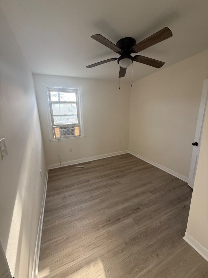 15 Washburn Ave - Photo 7 of 9