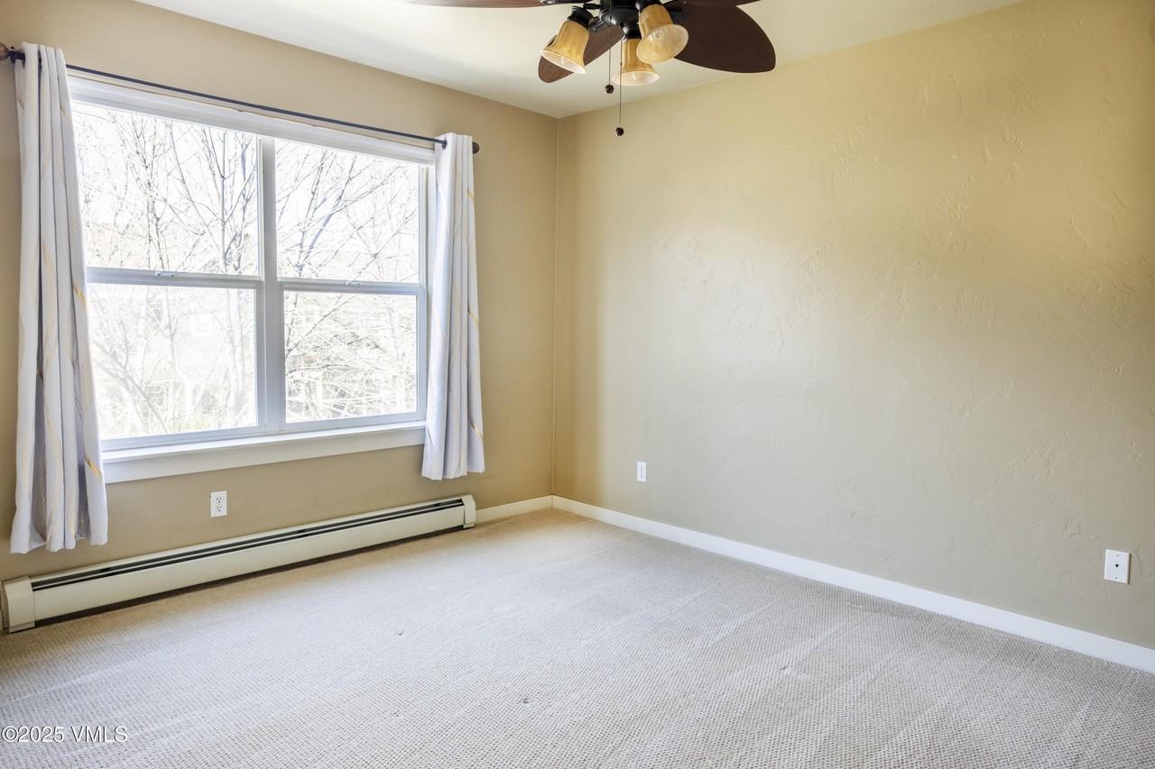 20 Macdonald Street - Photo 4 of 10