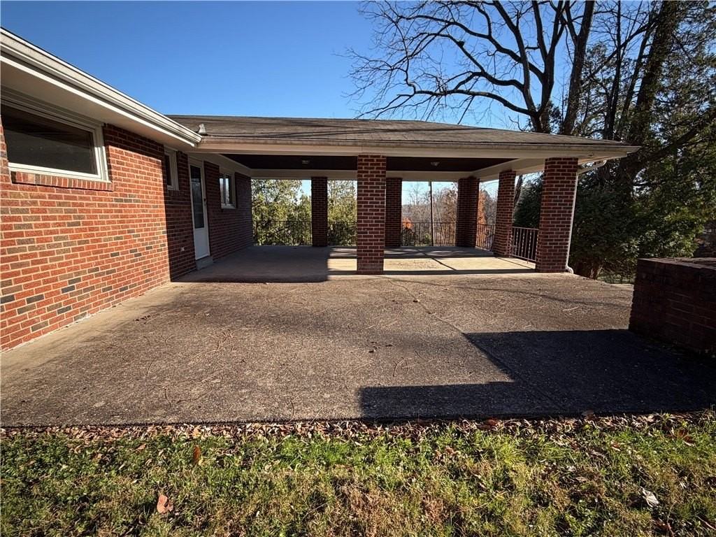 123 Hidden Valley Rd Apt B - Photo 2 of 20