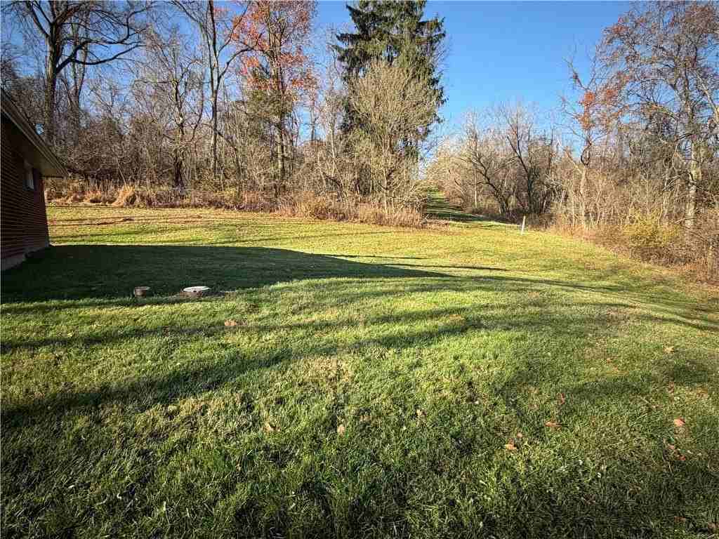 123 Hidden Valley Rd Apt B - Photo 4 of 20