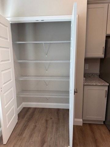 102 Riggins Ln - Photo 5 of 19