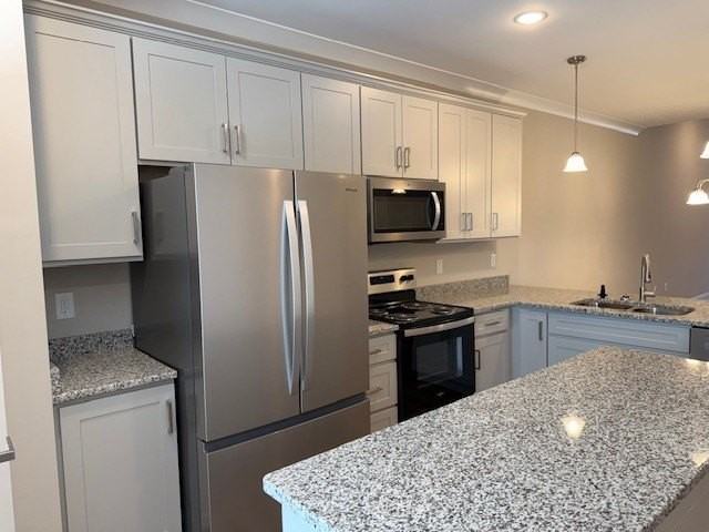 102 Riggins Ln - Photo 6 of 19