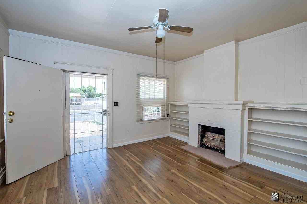 632 S 4th Ave - Photo 4 of 15