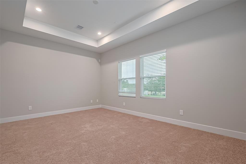 8113 Esther Acres Ln - Photo 7 of 10