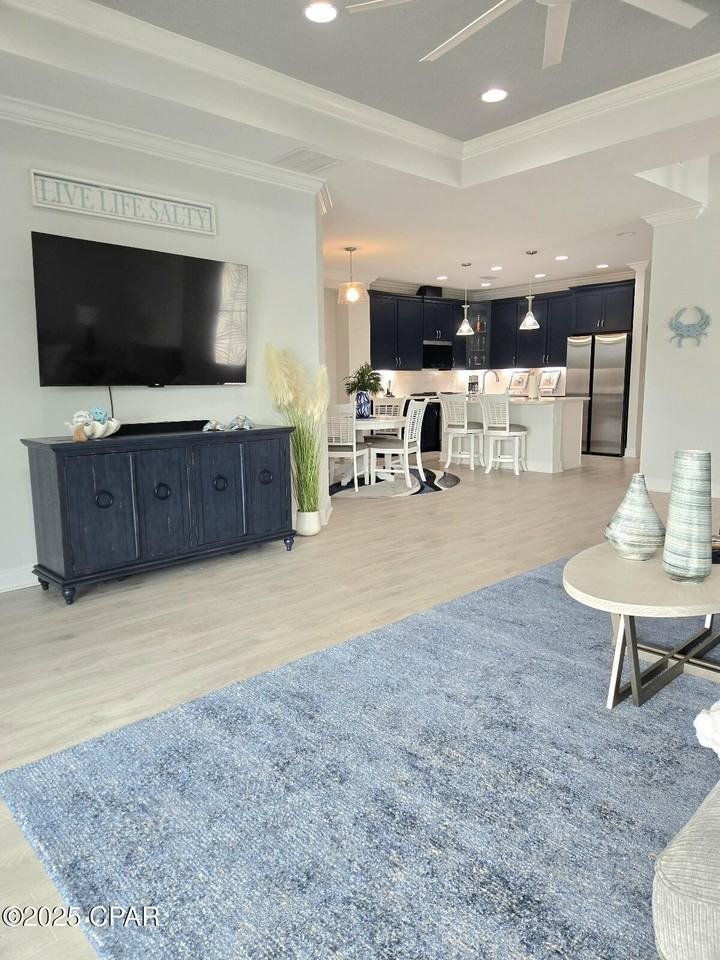 9245 Cool Breeze Dr - Photo 5 of 30