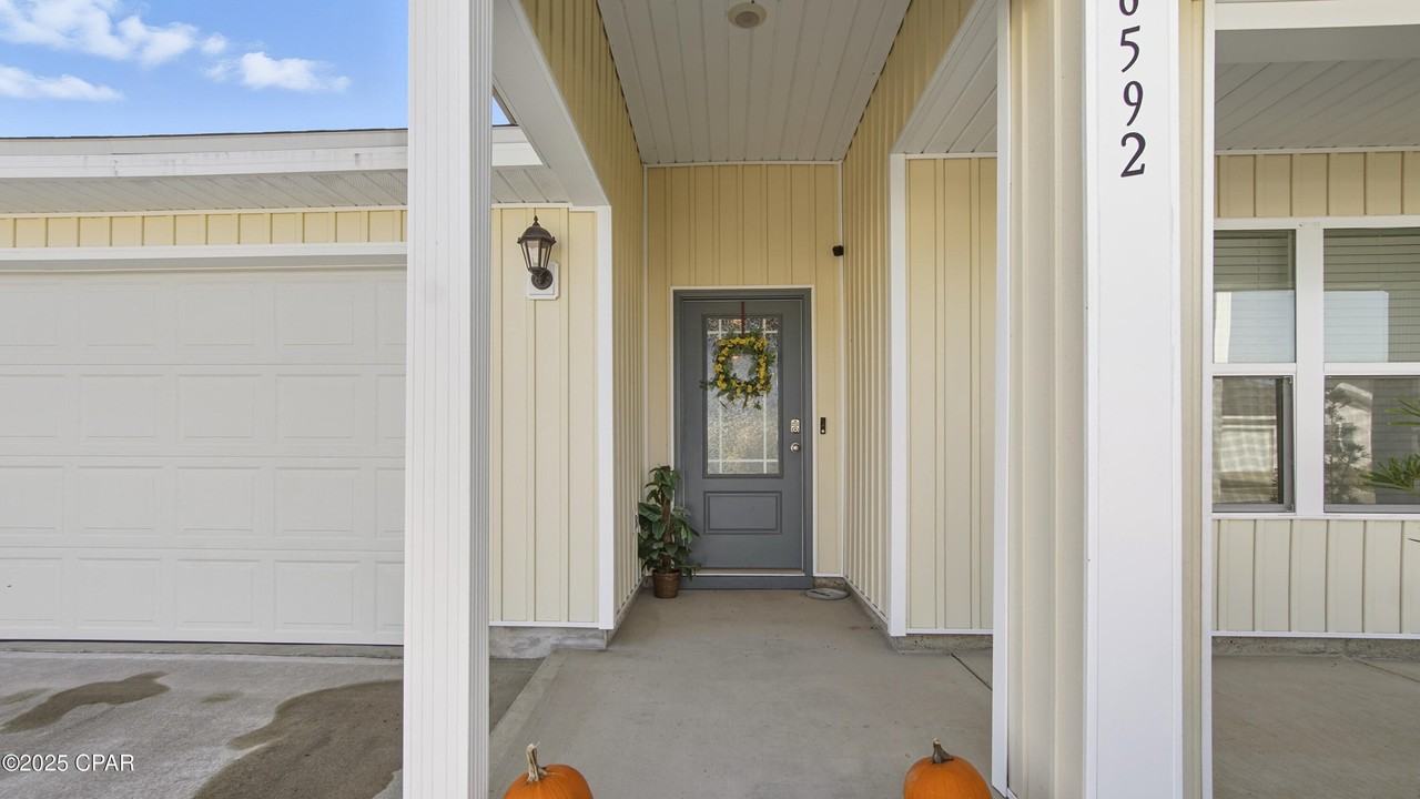 6592 Slabinski Ln - Photo 3 of 40