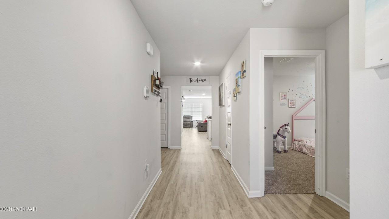 6592 Slabinski Ln - Photo 7 of 40