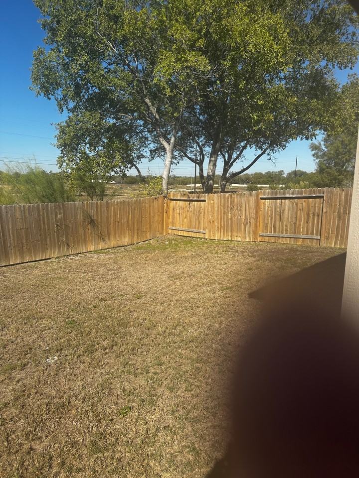 15027 Harbor Lndg - Photo 6 of 50