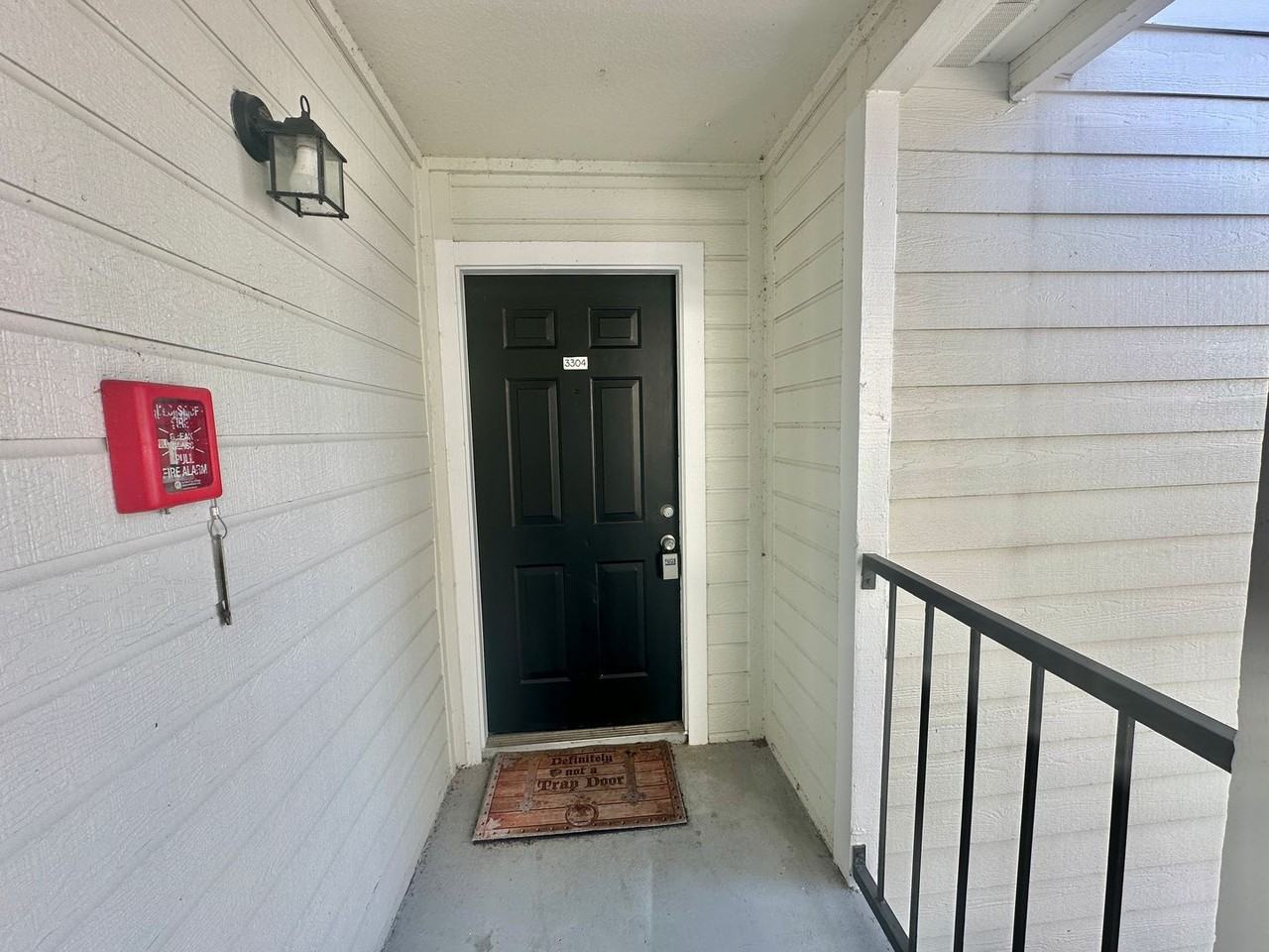 2550 N Alafaya Trail - Photo 2 of 33