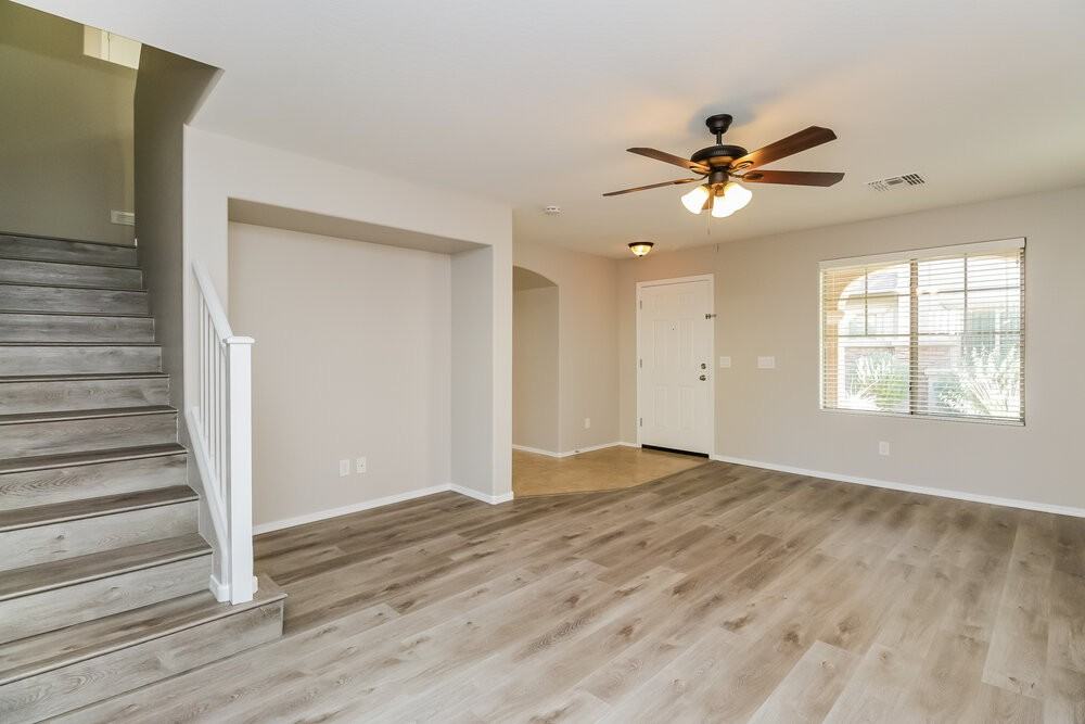 2494 E Boston St - Photo 5 of 17