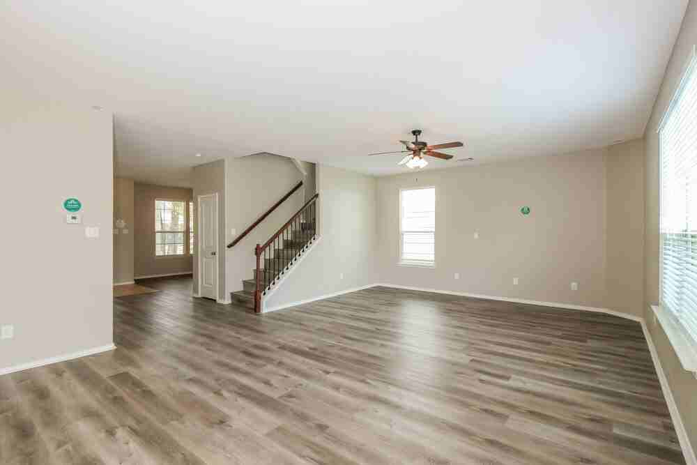 9916 Boston Harbor Dr - Photo 4 of 17