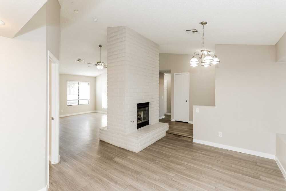 141 Emden Dr - Photo 6 of 16