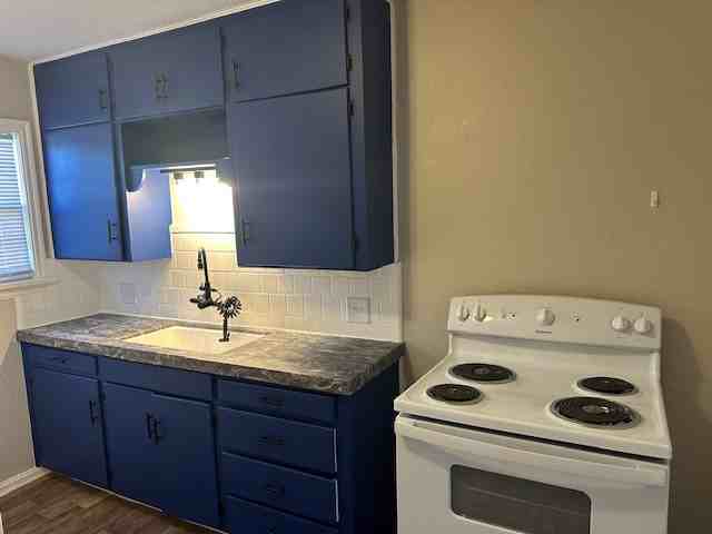 518 East Lockheed Drive - Photo 5 of 15