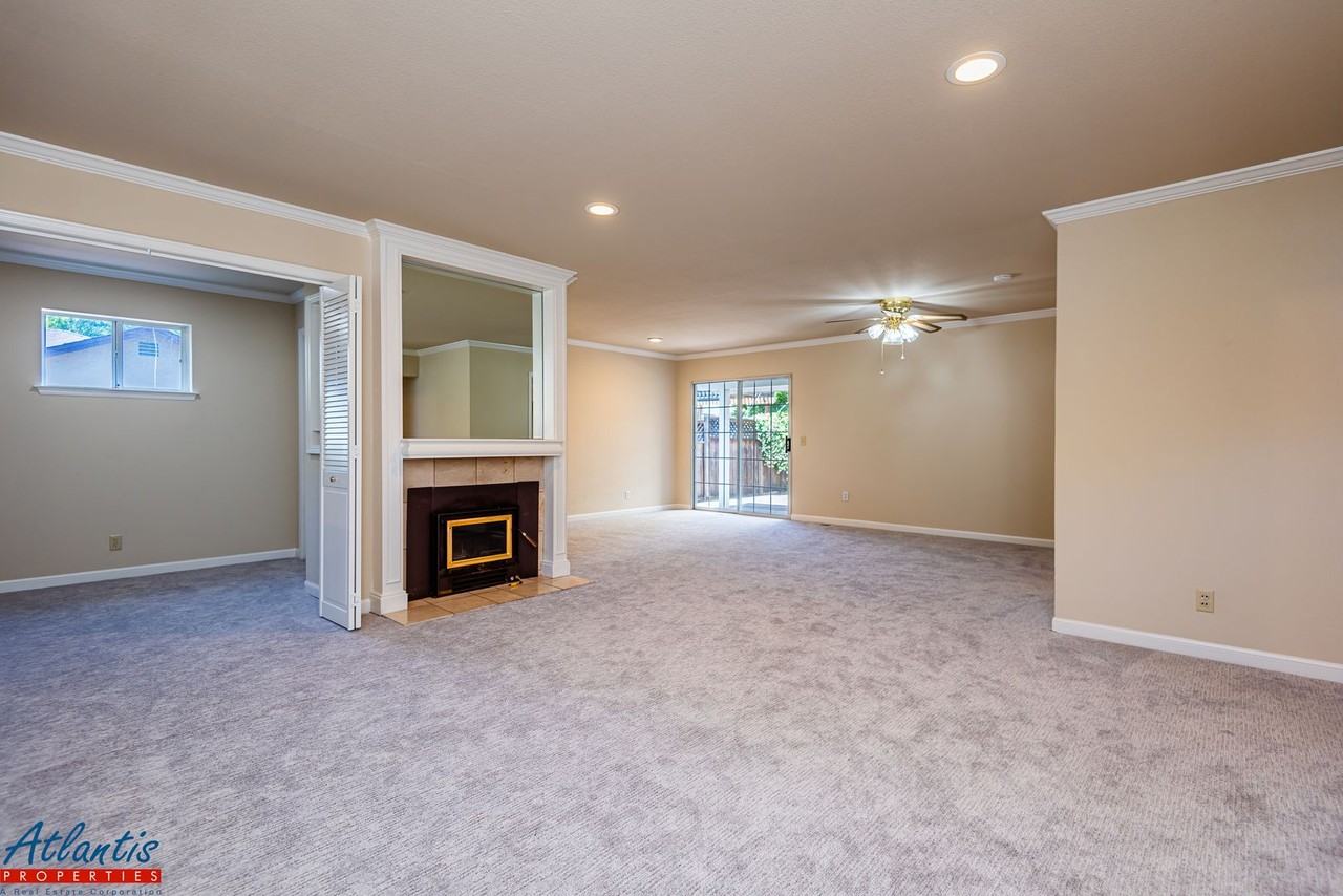 2674 Hastings Avenue - Photo 5 of 25