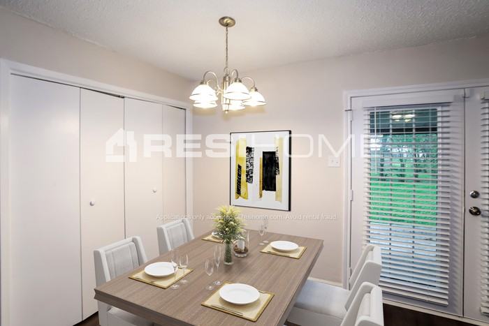 5732 Marlene Dr - Photo 5 of 20