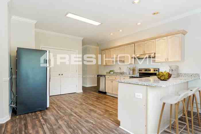 2106 Russet Meadows Ln - Photo 3 of 19